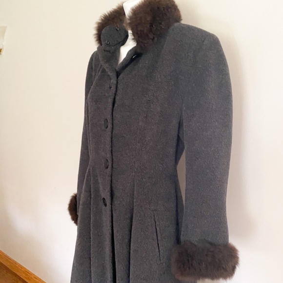 Vintage Style Alpaca Full Length Coat - Picture 3 of 4
